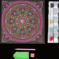 Action Glow-in-the-dark diamond painting