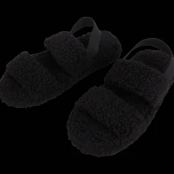 Action Slippers